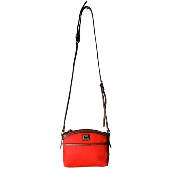 DOONEY & BOURKE Red Wayfarer Domed Crossbody Bag - Picture 8 of 9